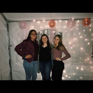 Meet your Posher, Emily